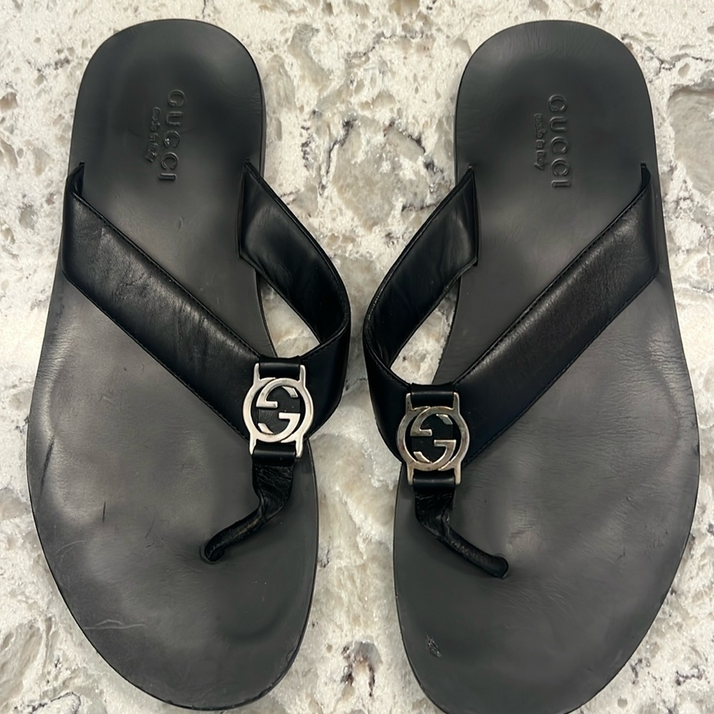 Gucci sandals .black size 9 1/2. Gentle worn